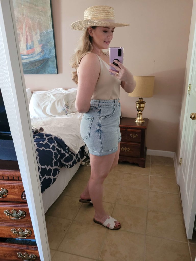 Jean shorts with boater hat