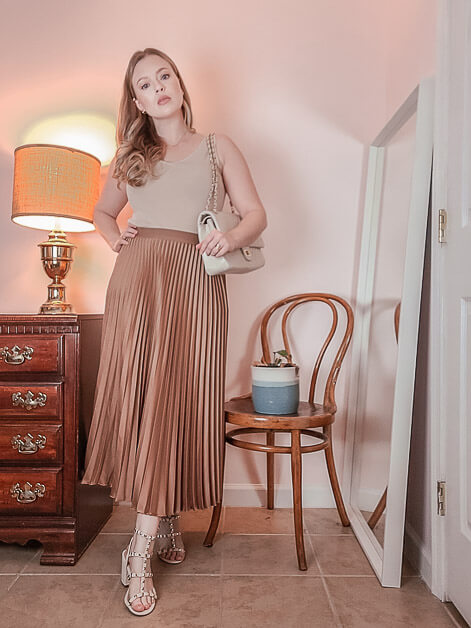 Dressy pleated skirt outfit